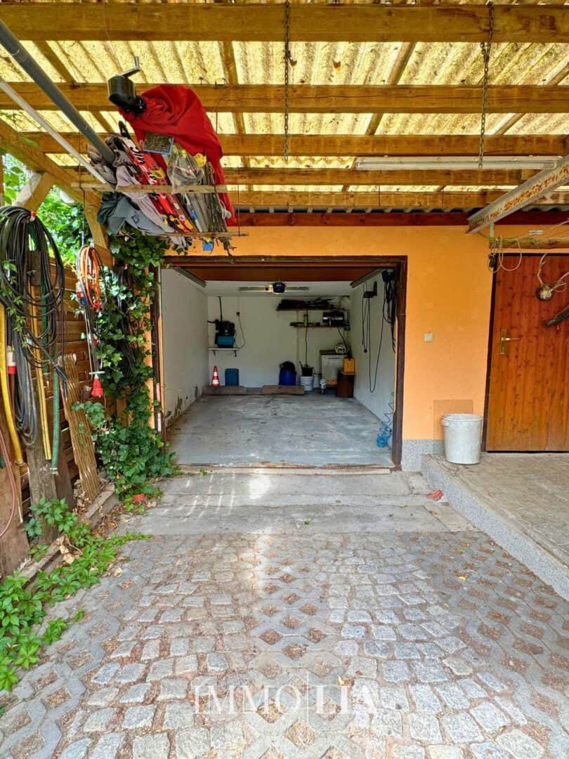 Garage II